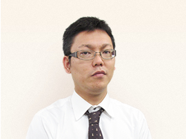 新里 貴宏