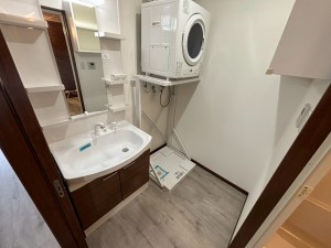 LINE_ALBUM_グリーンコート天久303素材_250620_11