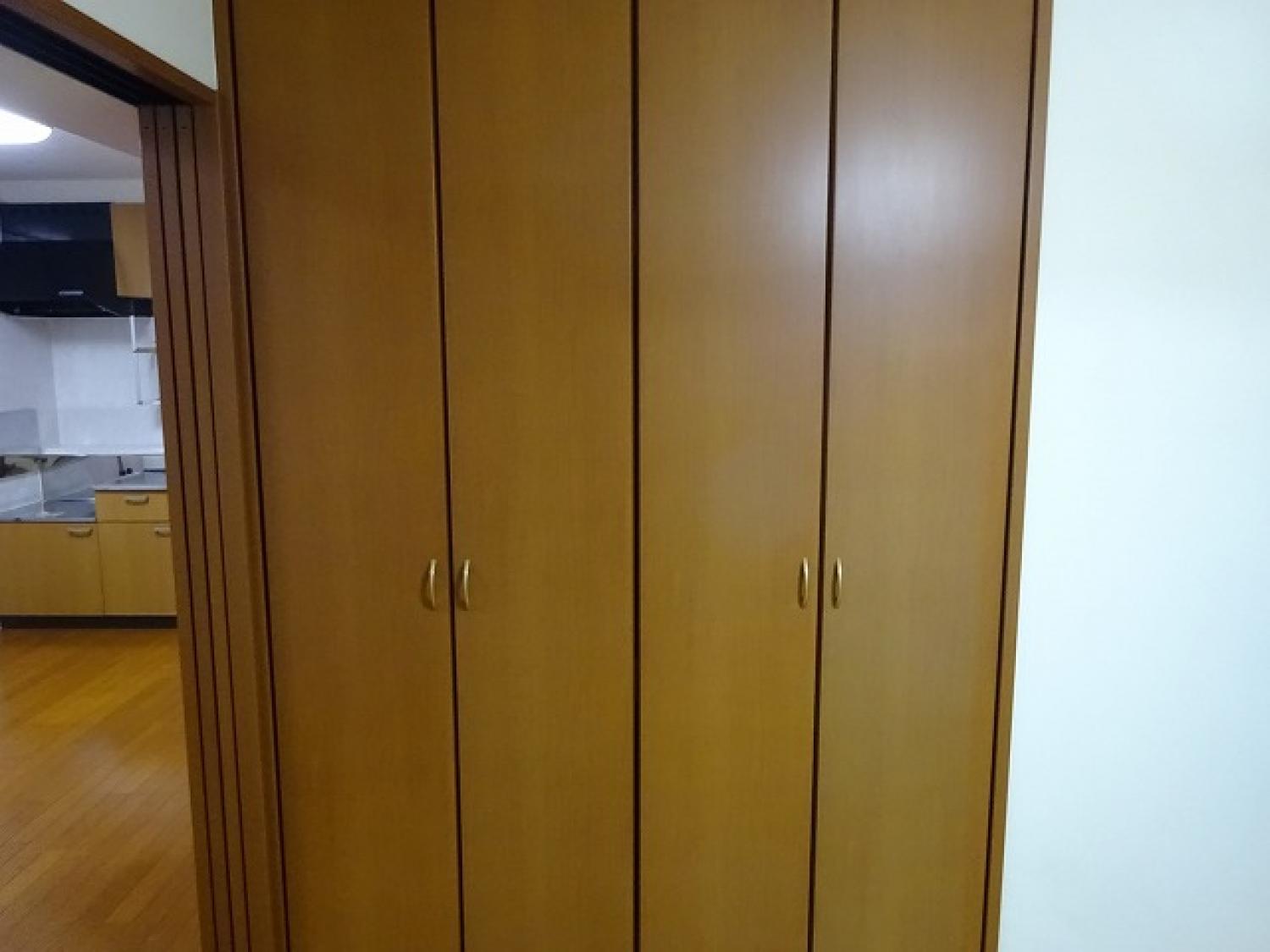 ロイヤルヒルズ具志川 株式会社cube